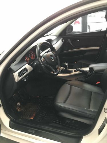 BMW Serie 3 2.0 320i Sedan Executive