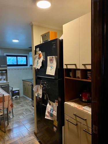 Casa En Venta De 3 Dorm. En Valdivia