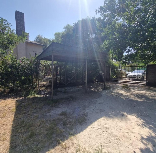 Venta. Casa + Apartamento Pinar Sur, Proxima Al Arroyo