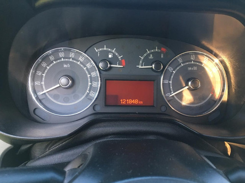 Fiat Linea 2011 1.8 16v Absolute Flex Dualogic 4p
