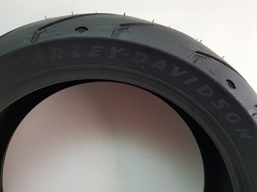 Imagen 4 de 7 de Michelin Scorcher 11 240/40/18 79v