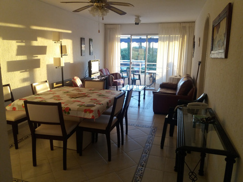 Imagen 4 de 20 de Comodo Apartamento Frente Al Mar De La Mansa, 2 Dormitorios