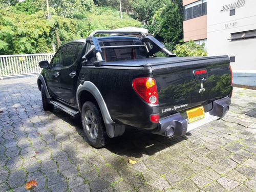 Mitsubishi Sportero Doble Cabina Automat. Diesel 4x4 2014