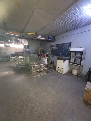 Se Ofrece En Venta Galpón. Sector Las Vegas De Cagua