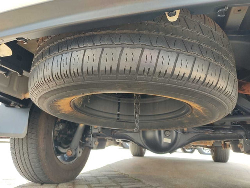 Imagem 13 de 13 de Toyota Sw4 2.7 Sr 7l 4x2 (aut) (flex)