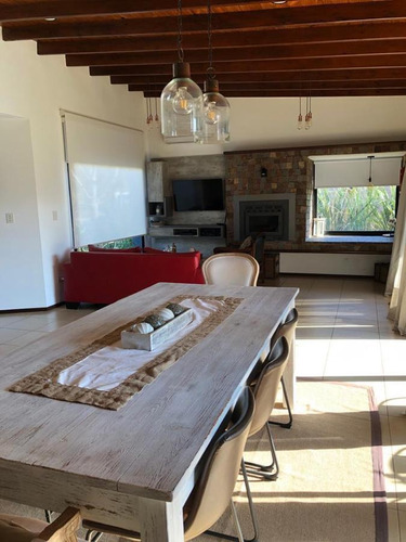 Imagen 7 de 15 de En Venta | Excelente Propiedad En Country Club La Concepción En Lujan | 250m2 Cubiertos