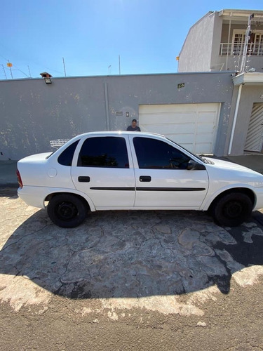 Chevrolet Corsa Sedan 1.0 Classic 4p