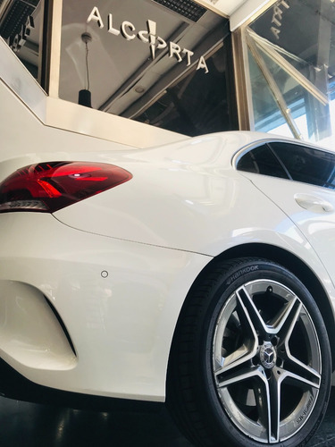 Imagen 5 de 15 de Mercedes-benz Clase A250 Amg-line 224cv Sedan