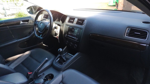 Volkswagen Vento 1.4 Highline 150cv 2017