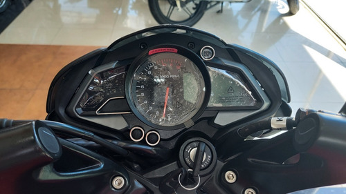 Imagen 13 de 20 de Bajaj Rouser 200 Ns 0km
