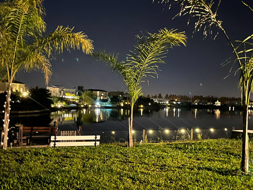 Casa San Gabriel Villanueva Tigre A Laguna