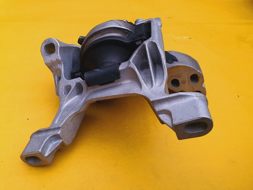 Soporte De Motor Derecho Mazda 6 2020 Turbo Garantía 30 Dias (Usado)