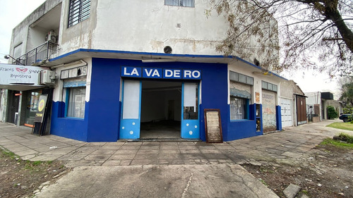 Local Esquina Venta Ituzaingo Norte