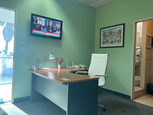 Pilar / Consultorios En Alquiler