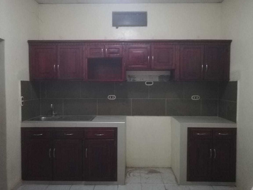 3 Cuartos,baño,garage,sala Amplia,comedor Cocina, Corr Tras