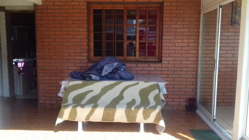 Imagen 13 de 20 de Casa 4 Amb Mas Dependencia C/gran Jardín. Muy Buena Ubicación.