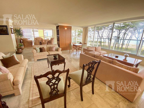 Imagen 6 de 25 de Venta Departamento - 3 Dormitorios -playa Mansa Ref: 3919611