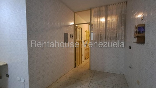 Milagros Inmuebles Apartamento Alquiler Barquisimeto Lara Zona Centro Economica Residencial Economico Código Inmobiliaria Rent-a-house 25-19402