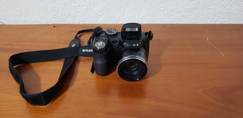 Cámara Fujifilm Finepix S1600 12mp 15x (incluye Tripié)