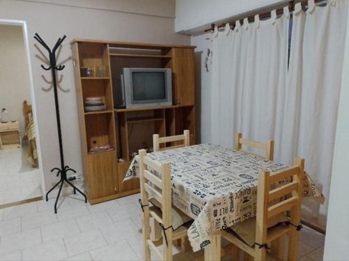 Venta Departamento 2 Ambientes. Vuelta De Obligado Y Benito Lynch