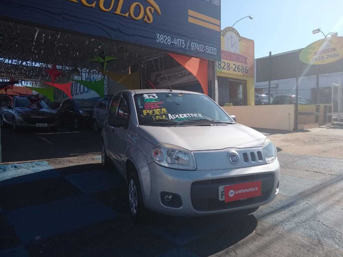 Fiat Uno 1.0 Evo Vivace 8v Flex 4p Manual