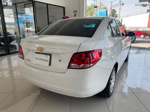 Chevrolet Aveo Hatch 1.6 Ls Mt