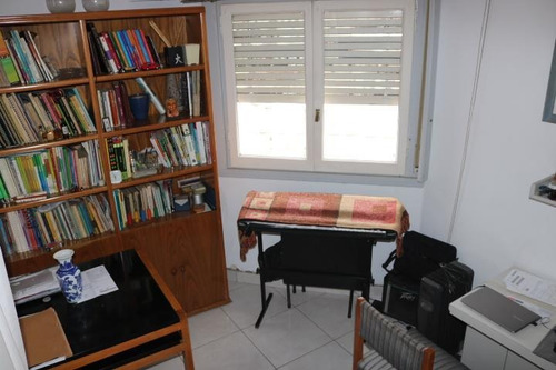Imagen 5 de 22 de Venta - Caballito - Departamento De 4 Ambientes Con Dependencia, Balcón Y Terraza