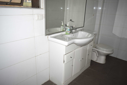 Remodelada, 379 M2. Miraflores Con Moneda (91420)