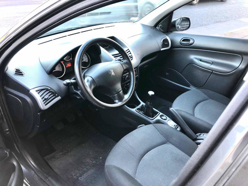 Peugeot 207 2015 1.4 Allure Hdi 70cv