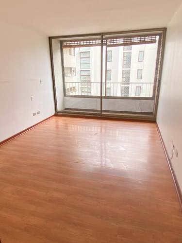 Hermoso Y Amplio Departamento, Excelente Sector (4d / 4b)