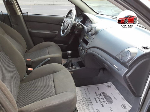Imagen 12 de 14 de Chevrolet Aveo