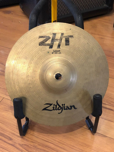 Prato Zildjian Zht Splash 8  - Usado