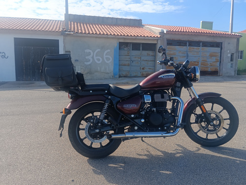 Royal Enfield Meteor 350 Impecável