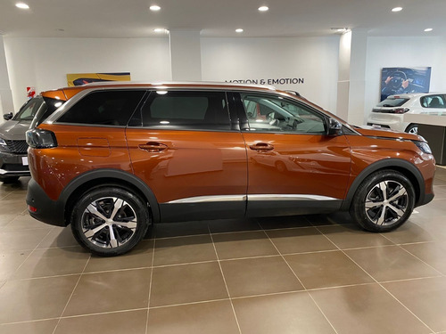 Imagen 4 de 16 de Peugeot 5008 Allure Plus Hdi Tip