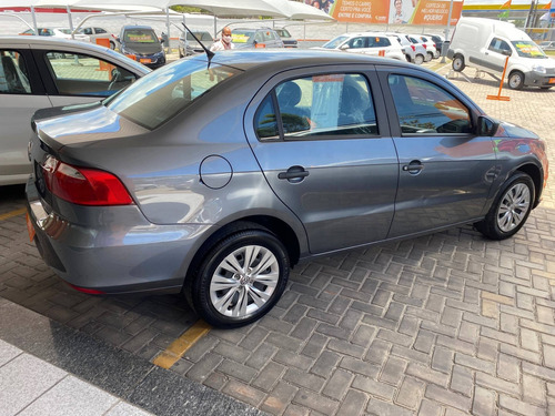 Imagem 3 de 6 de Volkswagen Voyage 1.6 Msi Totalflex 4p Manual
