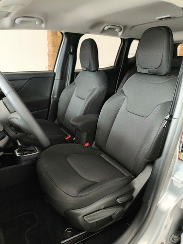 Jeep Renegade 1.8 Flex Aut. 5p