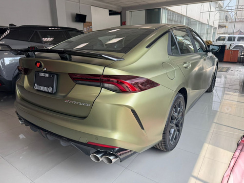 Dodge Attitude 1.5T Gdi Gt Verde Hornet At 7Dct