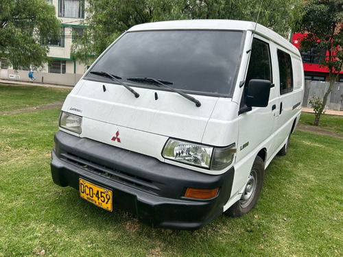 Mitsubishi L300 2.0 Panel