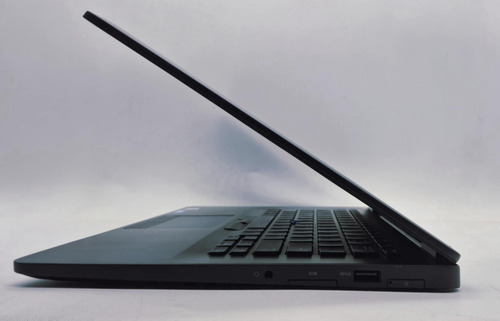 Potente Laptop Dell Latitude E7470 16gb Ram 516gb Ssd Corei5 Negro (Usado)