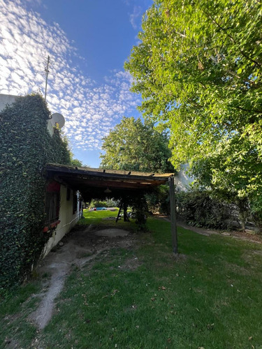 Casa En Venta - 2 Dormitorios 1 Baño - Cocheras - 810mts2 - Rincón De Milberg