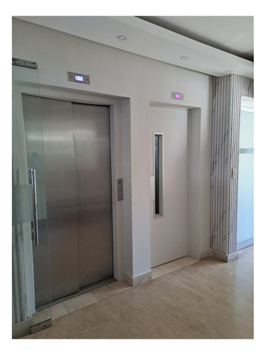 Se Vende Apto En Torre Labro Del Vergel, 180 Mts.2, 3 Habs, 3er. Nivel