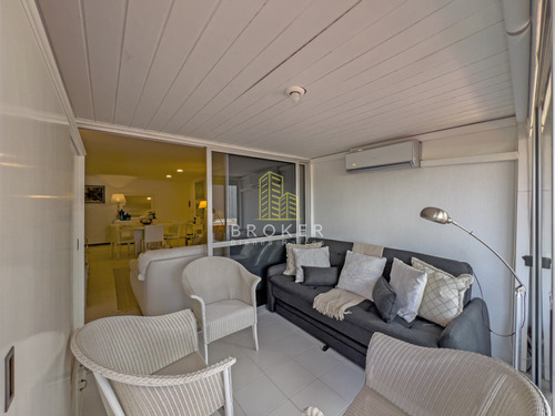 Apartamento En Venta En Brava Punta Del Este, 2 Dormitorios, 2 Baños