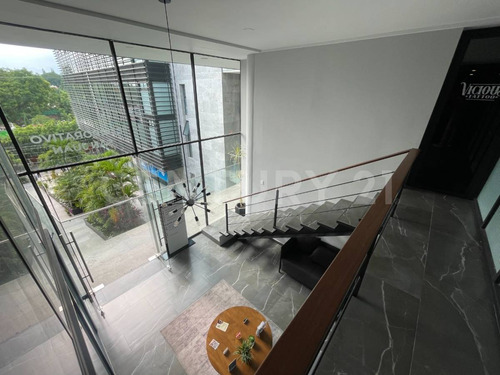Local En Plaza San Juan 77 Chapultepec, Cuernavaca $8,740.00 Mxn