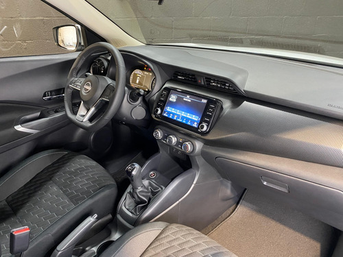 Nissan Kicks 1.6 Advance