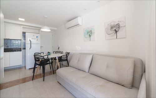 Imagem 5 de 14 de Piscina Privativa | 1 Quarto +62m² | Centro | 70m/praia