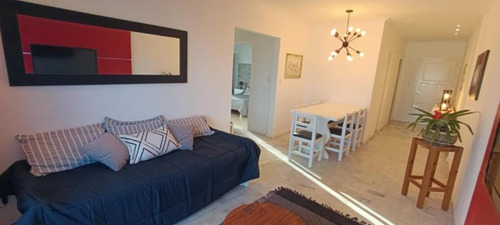 Excelente Departamento 3 Ambientes Con Cochera. A 150 Mts De La Playa. Acantilados
