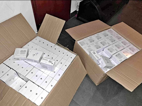 Audifonos Inalámbricos Pro2 Compatibles Con iPhone Y Android (Usado)