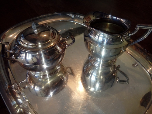 Juego De Té De Metal Con Baño De Plata Christofle (5 Piezas)