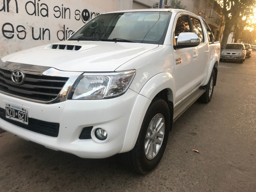 Toyota Hilux Srv 4x4 2014