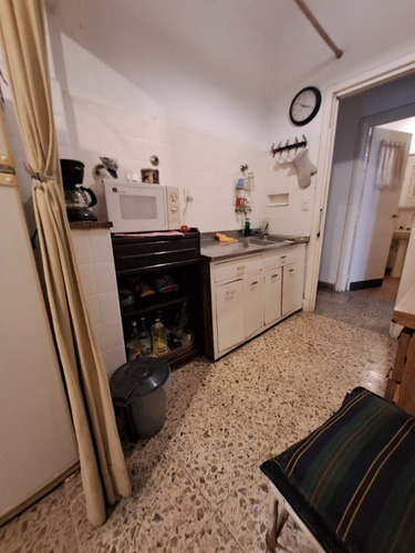 Piso Unico 4 Amb Al Frente Con Terraza - Alquilado Hasta Diciembre 2025 -